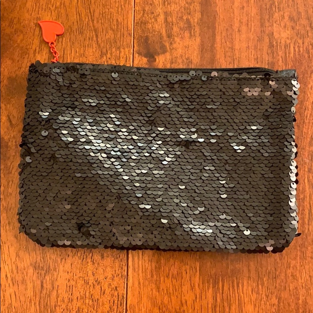 BettyBoop x Ipsy makeup bag